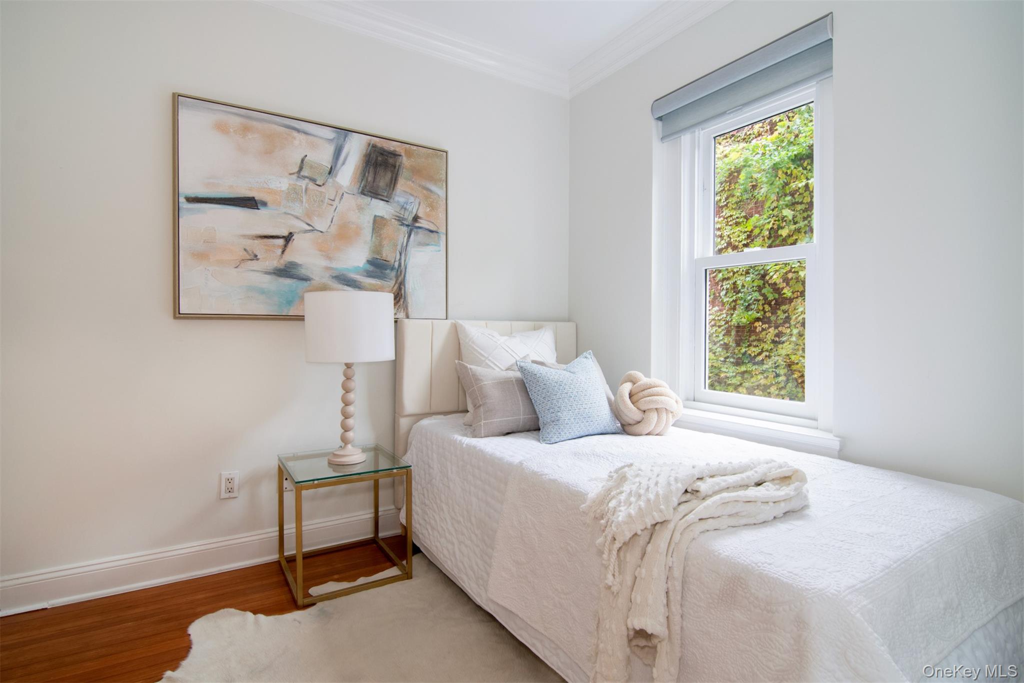 133 Pondfield Road 2B