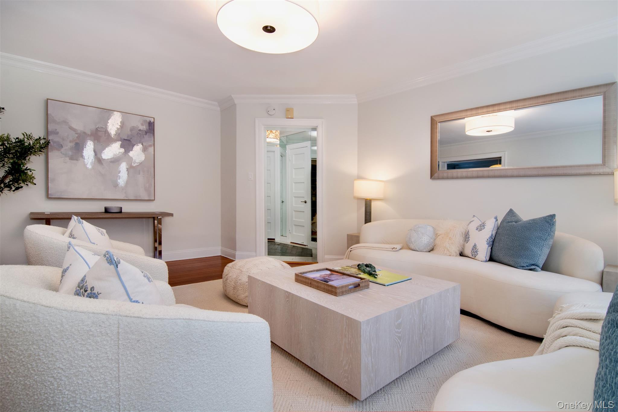 133 Pondfield Road 2B