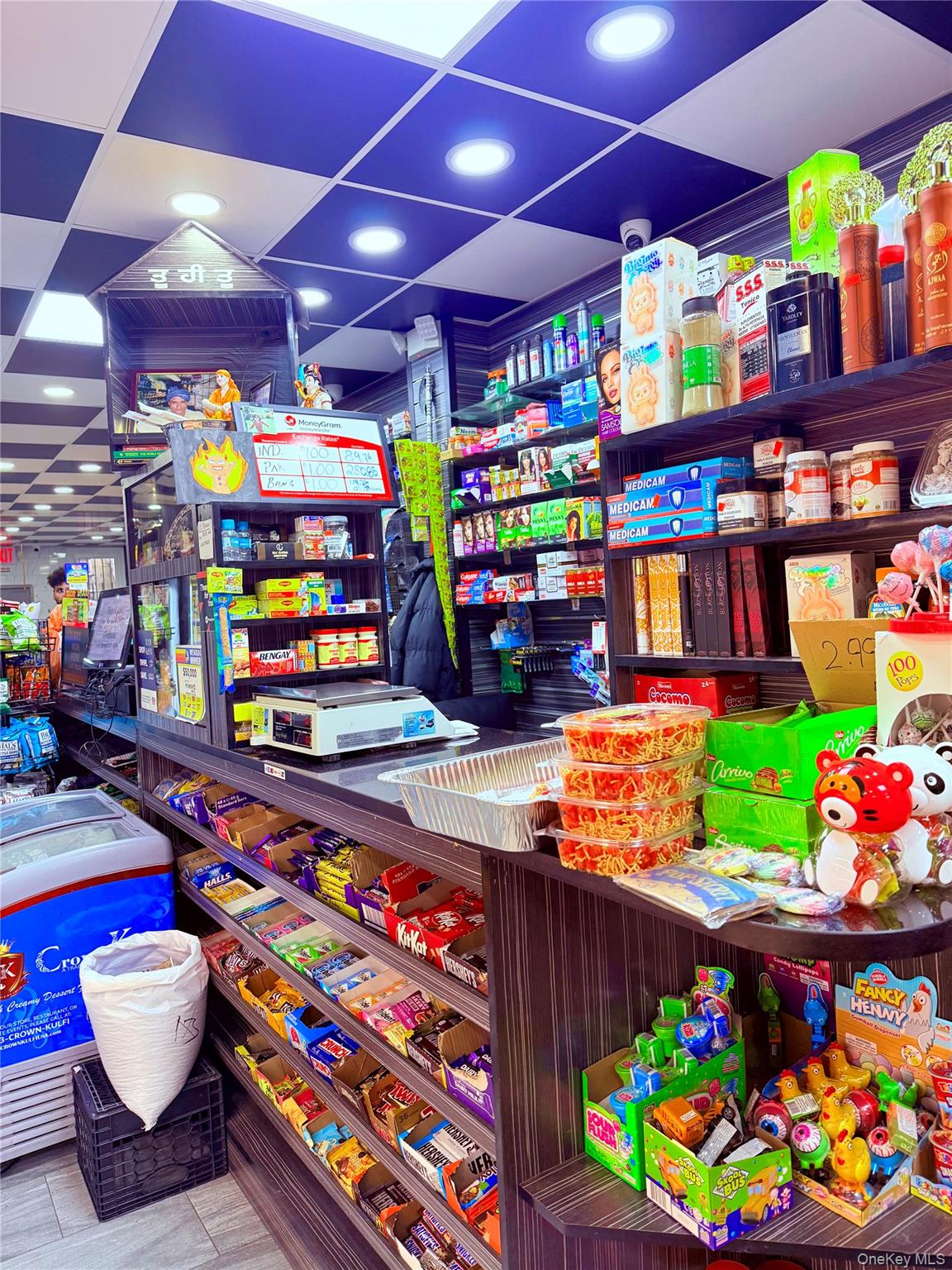 124-12 Jamaica Avenue