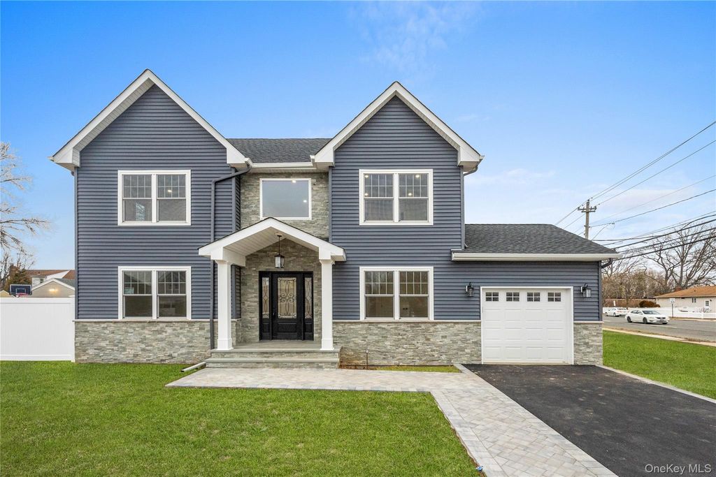 Photo of 199 N. Elm, Massapequa, NY 11758 (MLS # 953247)