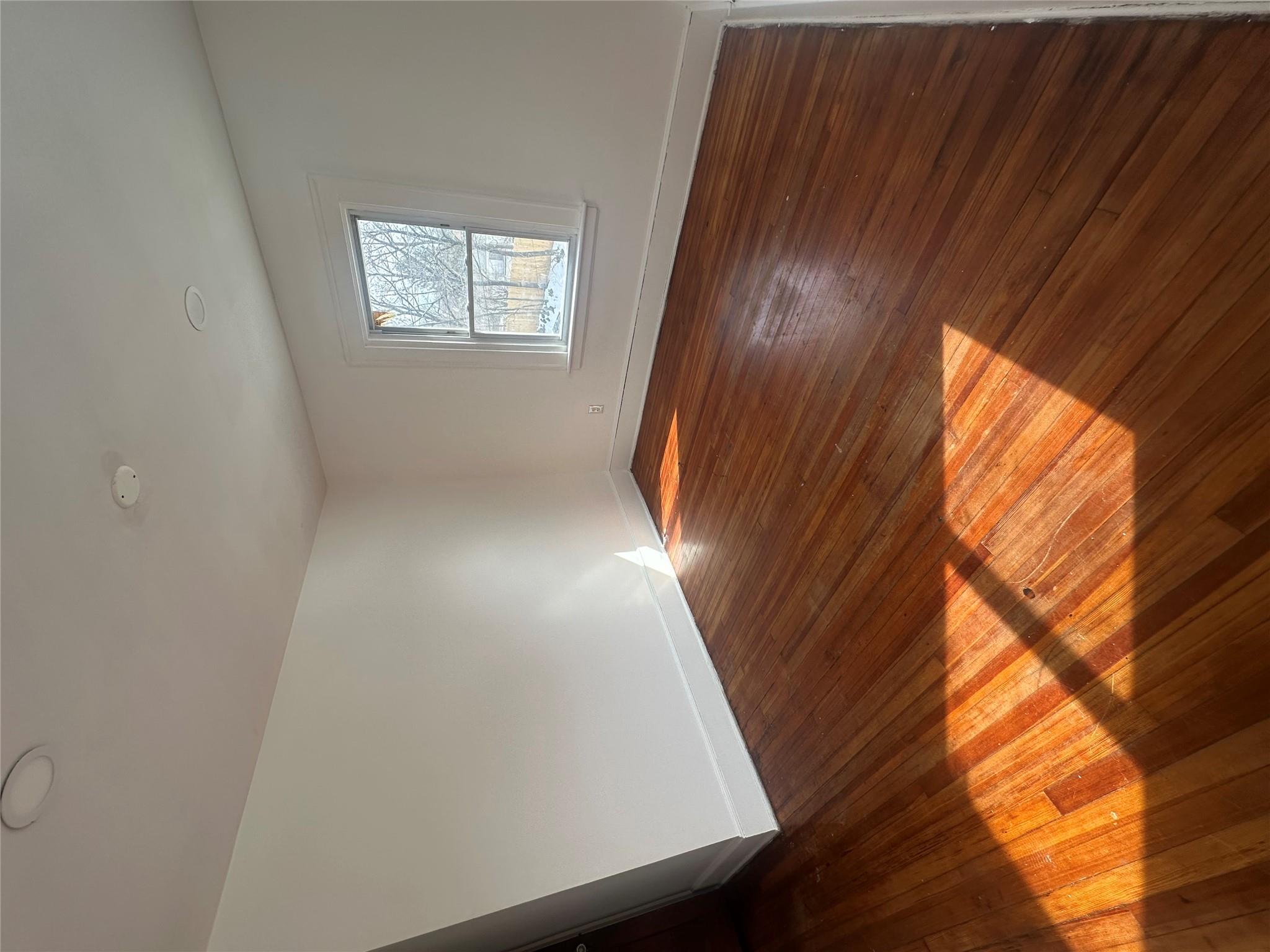 Poughkeepsie, New York 12601, United States, 3 Bedrooms Bedrooms, ,2 BathroomsBathrooms,Residential,Active,81524