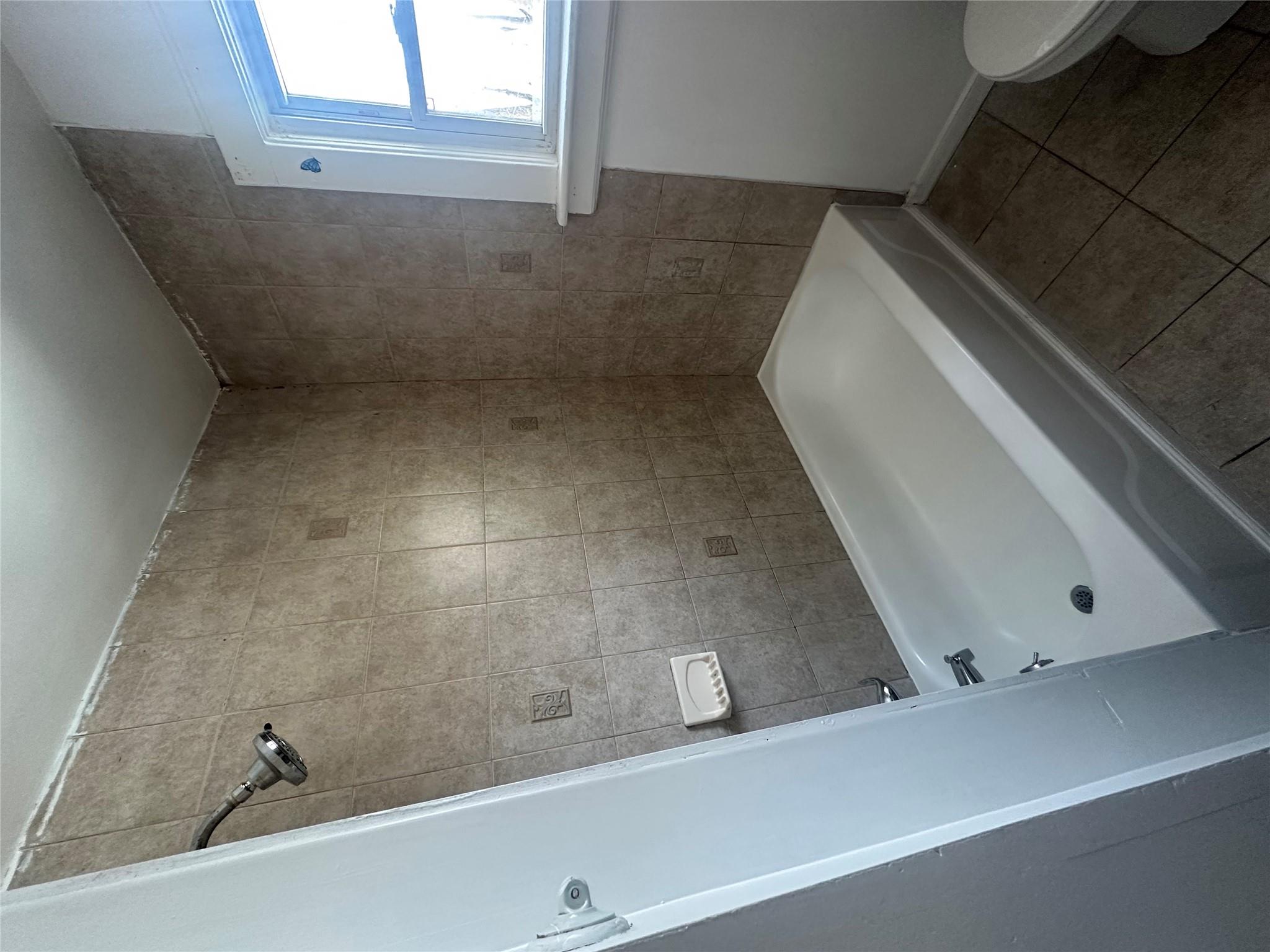 Poughkeepsie, New York 12601, United States, 3 Bedrooms Bedrooms, ,2 BathroomsBathrooms,Residential,Active,81524