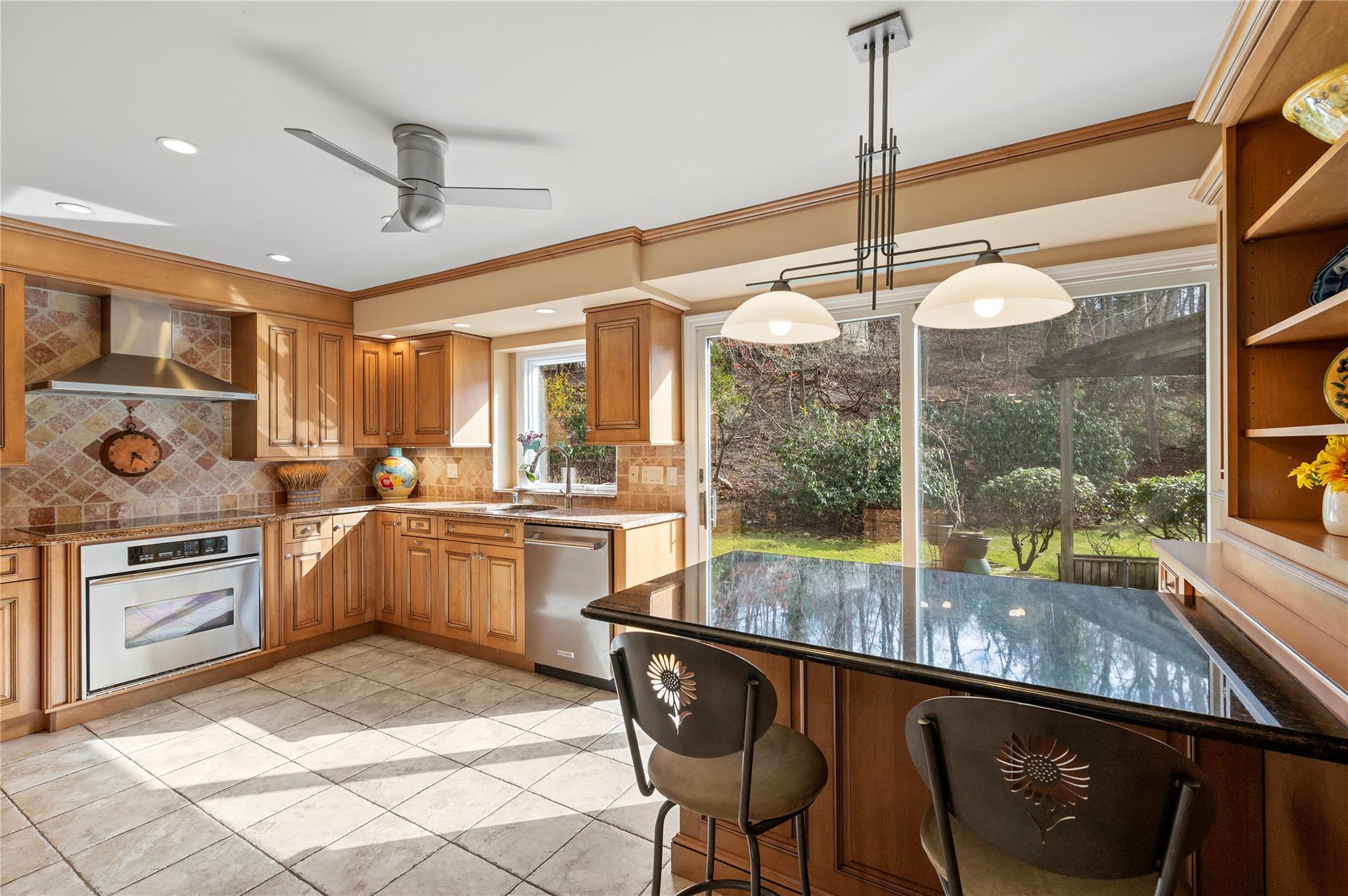 2 Cornell Court, East Setauket, Florida image 9