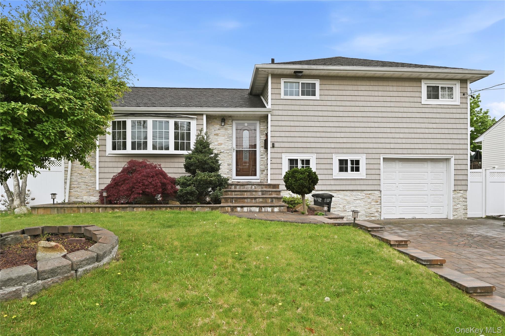 572 Benjamin Road