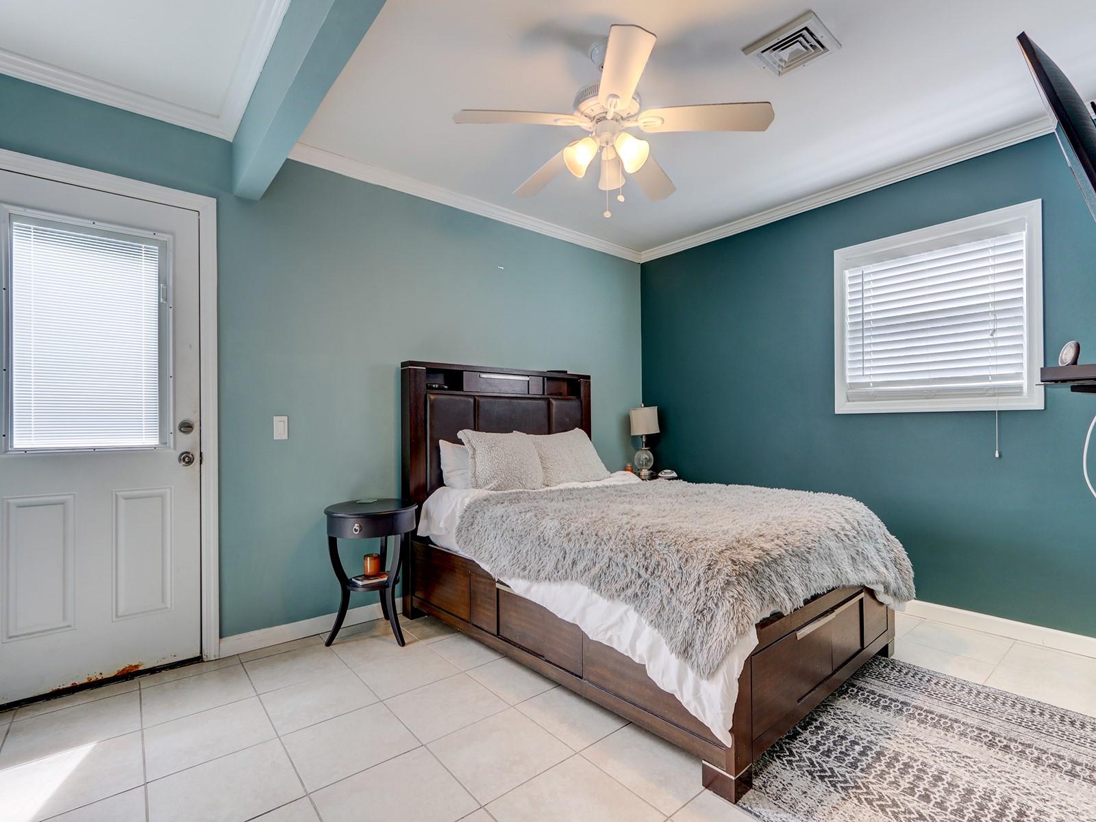 Long Beach, New York 11561, United States, 4 Bedrooms Bedrooms, ,2 BathroomsBathrooms,Residential,Active,176968