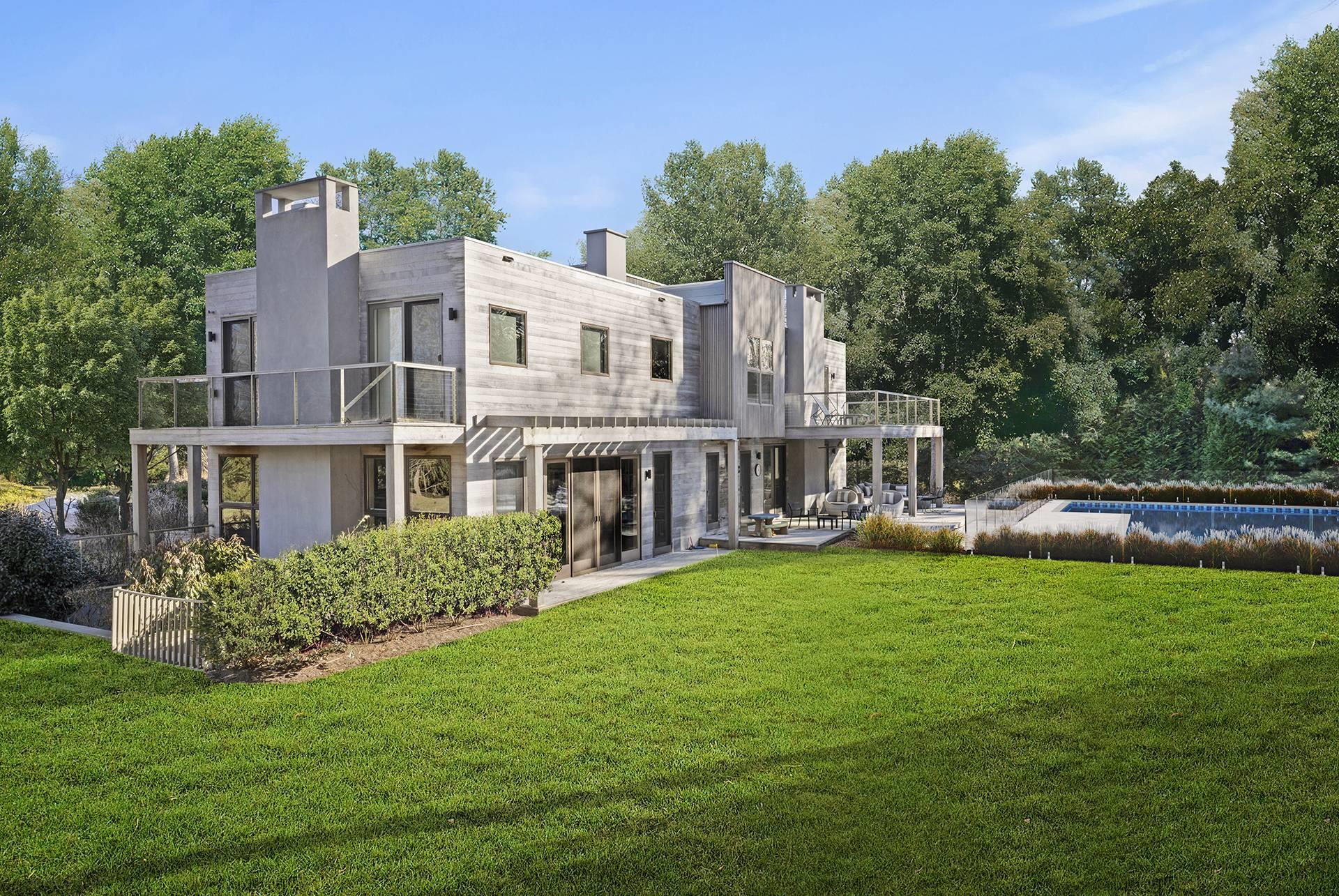151 Skimhampton Road, East Hampton, New York image 1