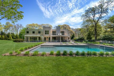 151 Skimhampton Road East Hampton NY 11937