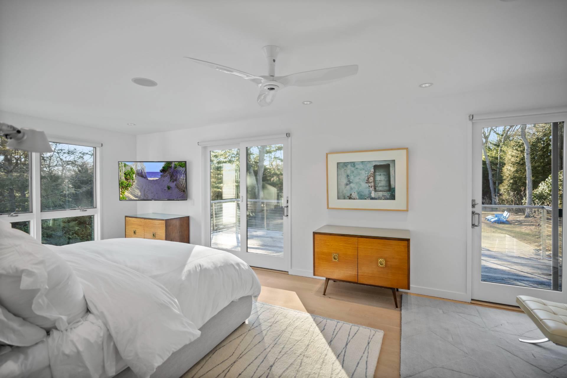 151 Skimhampton Road, East Hampton, New York image 19