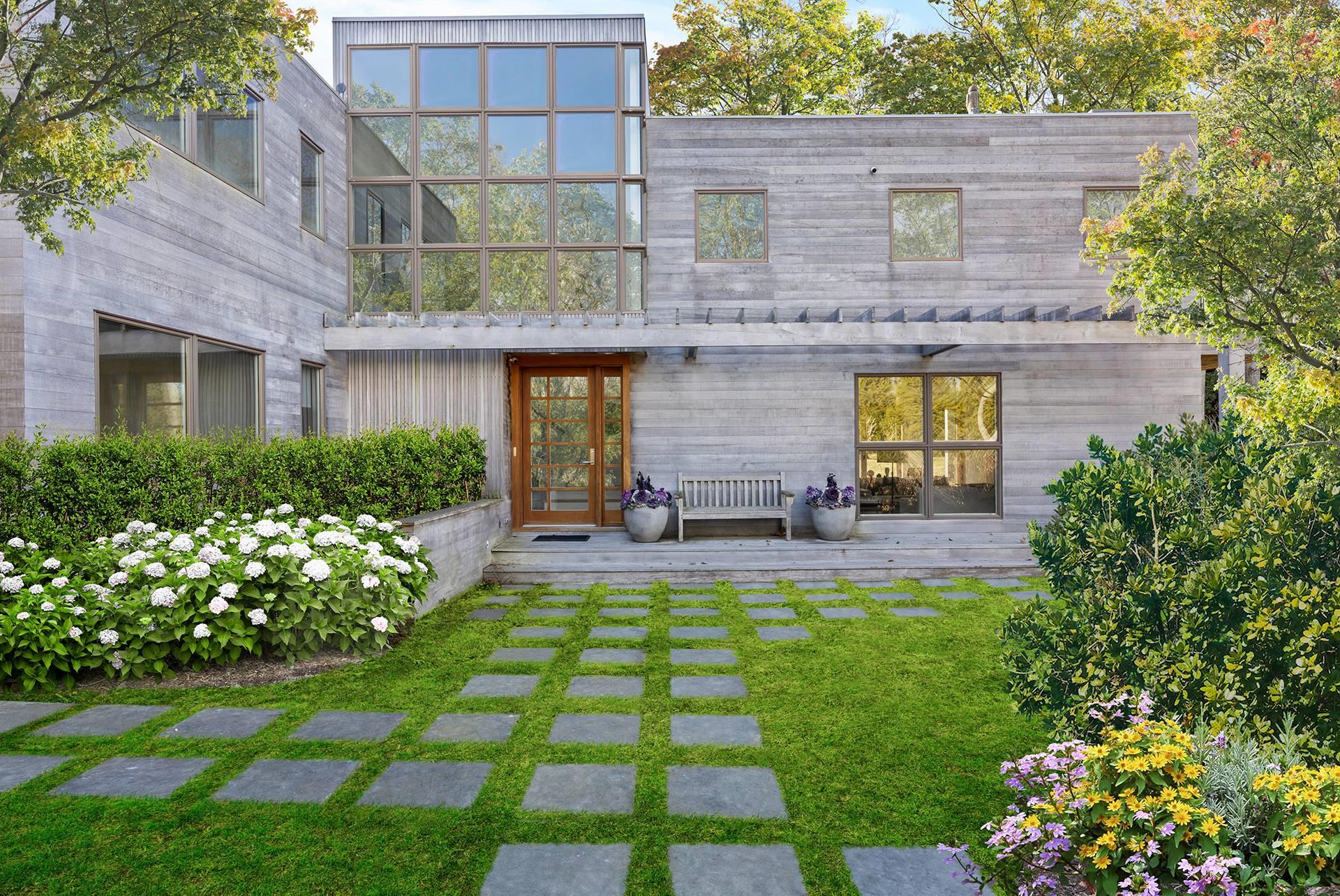 151 Skimhampton Road, East Hampton, New York image 2