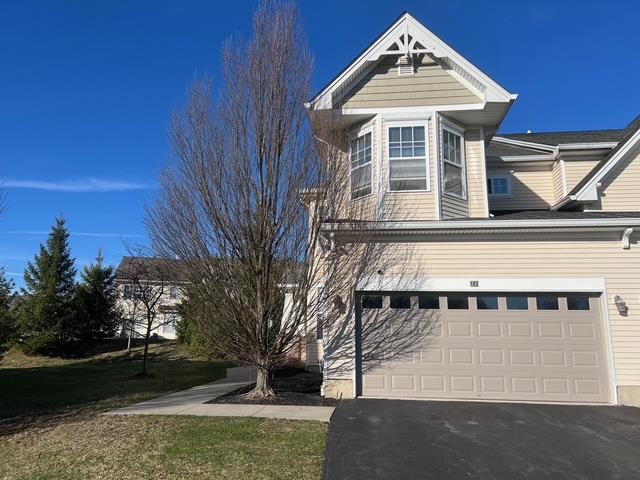 Rental Property at Arden Court, Middletown, New York - Bedrooms: 3 
Bathrooms: 4 
Rooms: 8  - $3,500 MO.