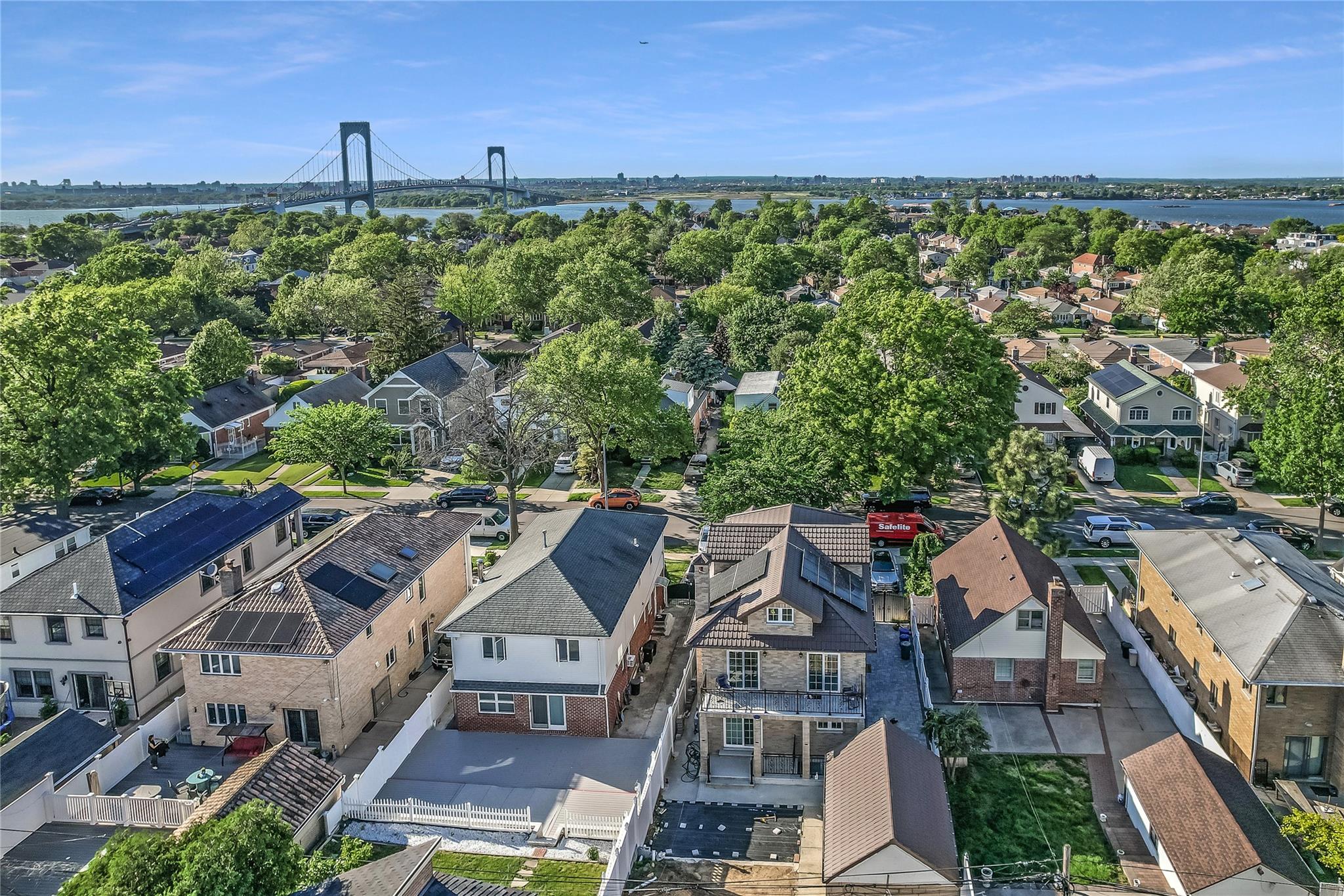 148-03 9th Avenue, Whitestone, New York image 40