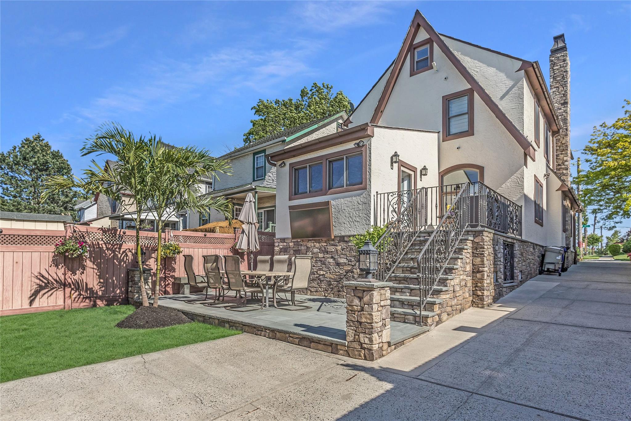 148-03 9th Avenue, Whitestone, New York image 35