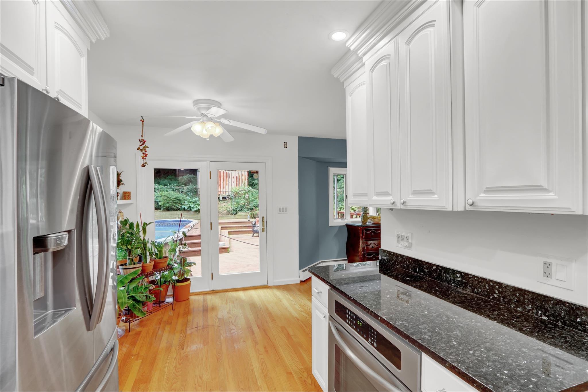 57 Cliftwood Drive, Huntington, New York image 13