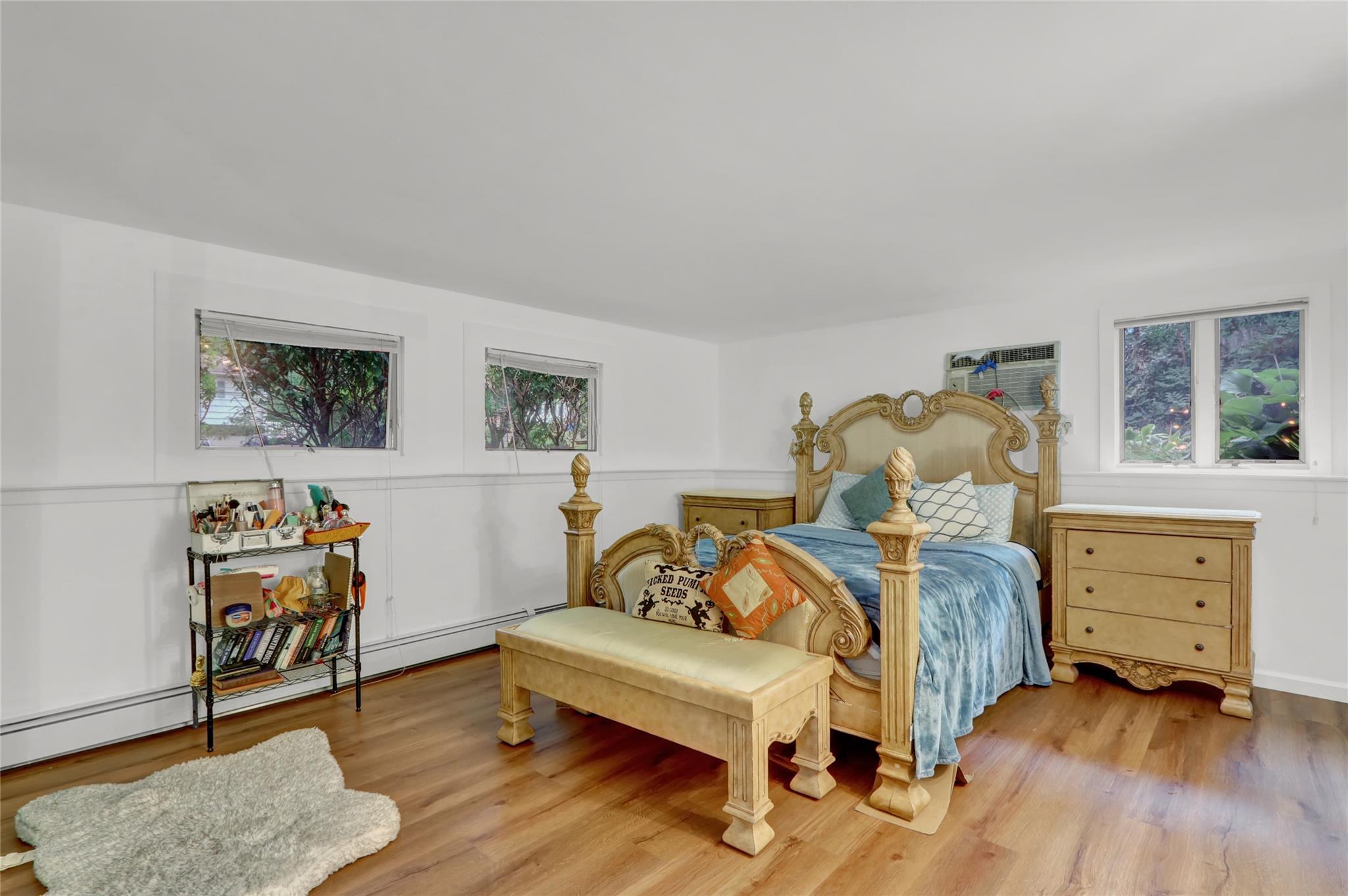 57 Cliftwood Drive, Huntington, New York image 16