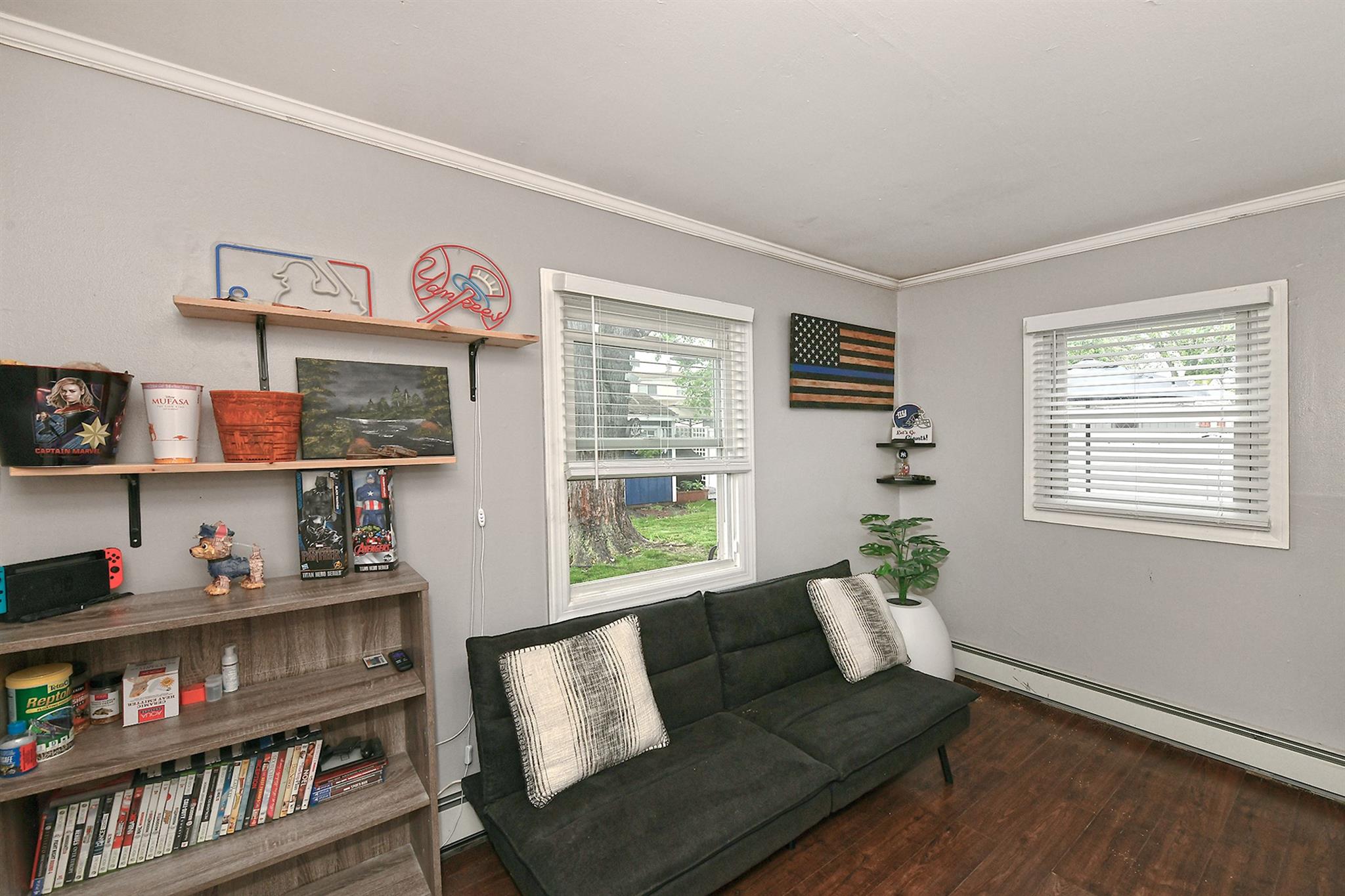 133 Spring Lane, Levittown, New York image 15