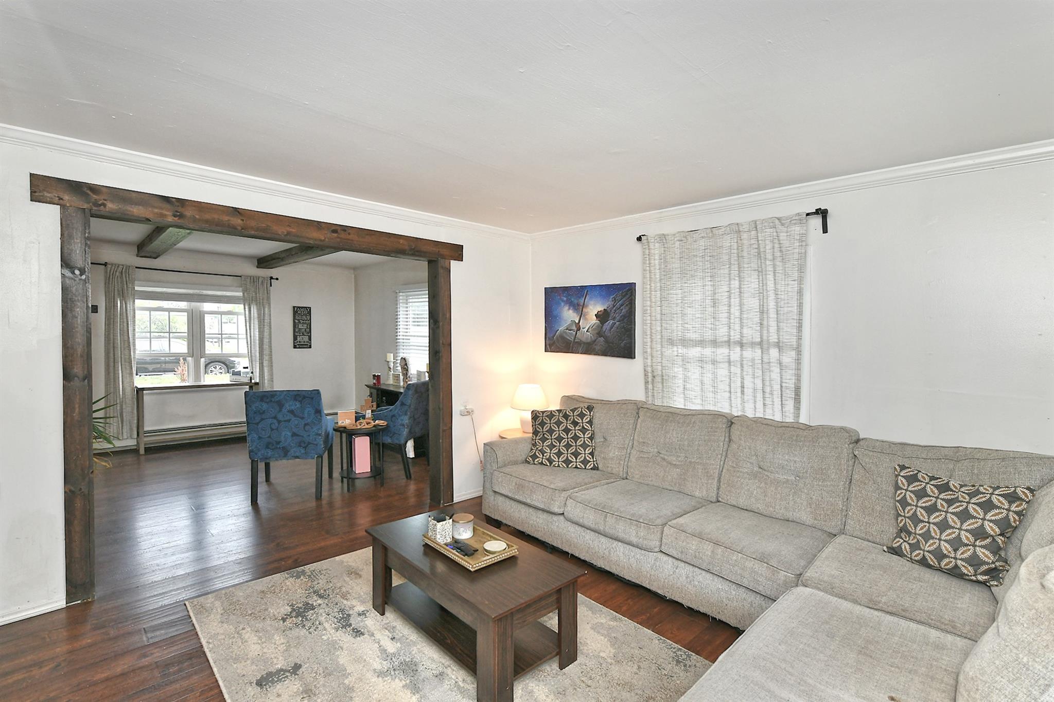 133 Spring Lane, Levittown, New York image 5