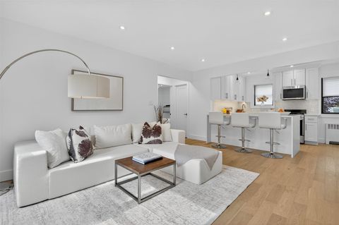 26 Terrace Circle 9C Great Neck NY 11021