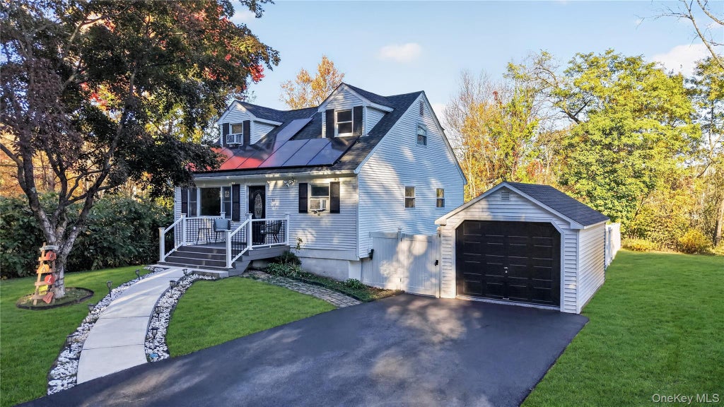 Photo of 16 Lake Road, Suffern, NY 10901 (MLS # 1062177)