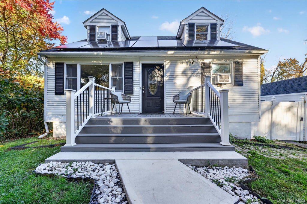 Photo of 16 Lake Road, Suffern, NY 10901 (MLS # 1062177)