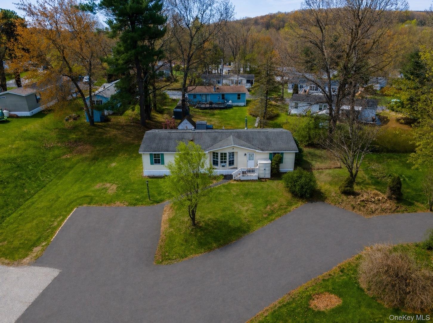 16 Birch Lane