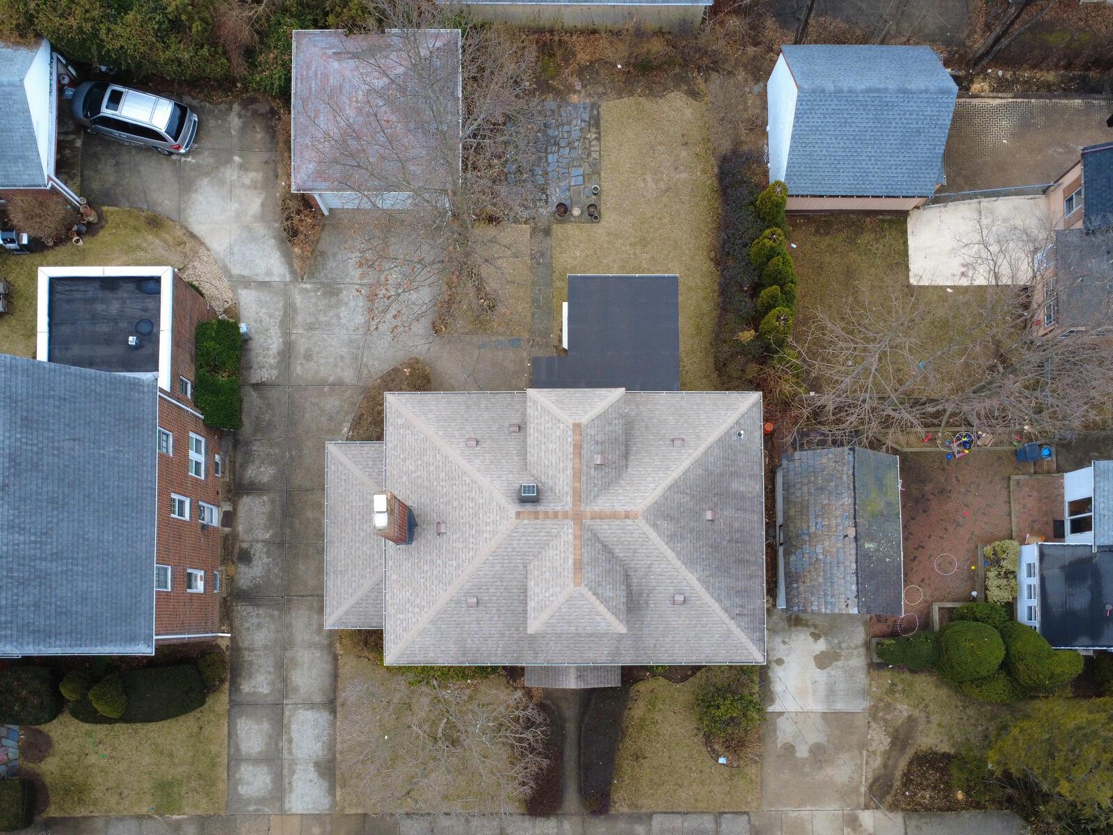 48 Essex Road, Great Neck, New York image 30