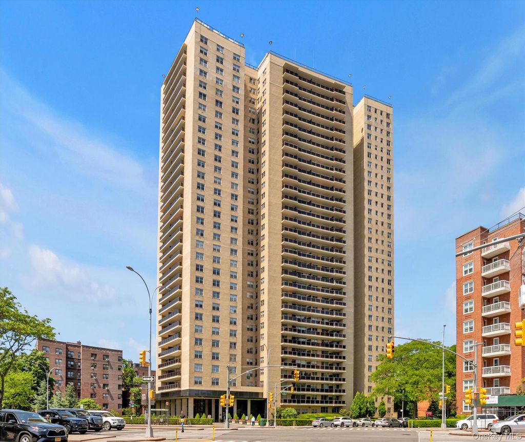 Photo of 110-11 Queens Boulevard #3C, Forest Hills, NY 11375 (MLS # 944131)