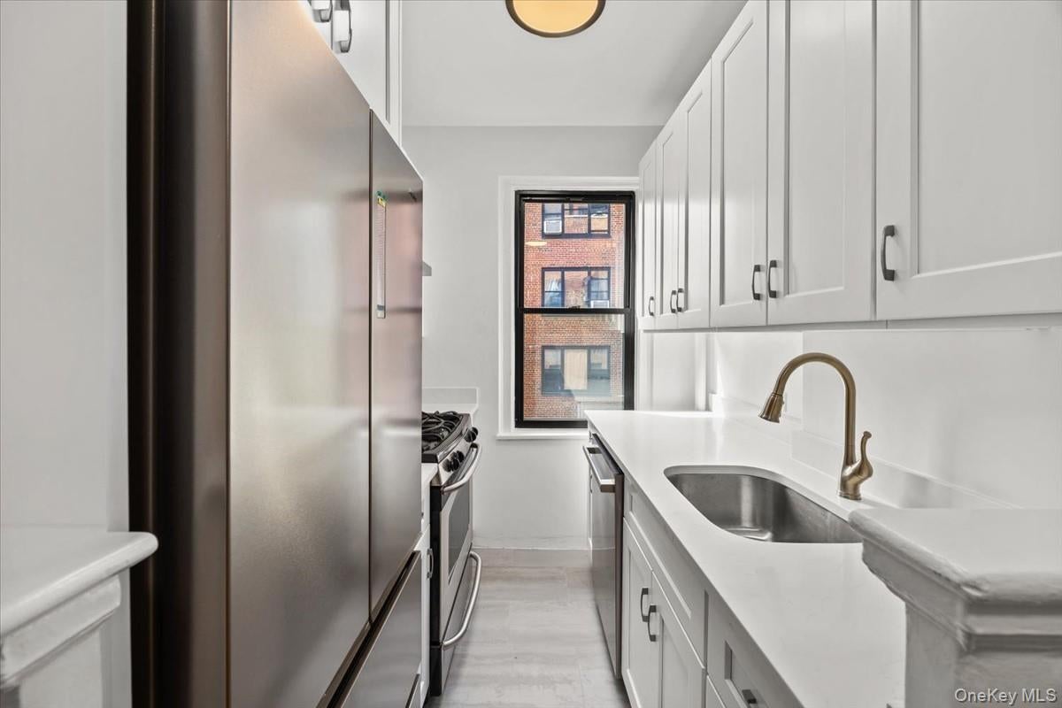 65 Park Terrace East C67