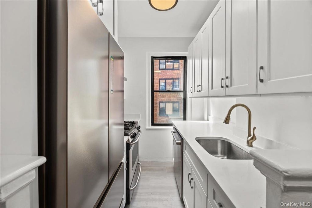 Photo of 65 Park Terrace East TER #C67, New York (Manhattan), NY 10034 (MLS # 1054094)
