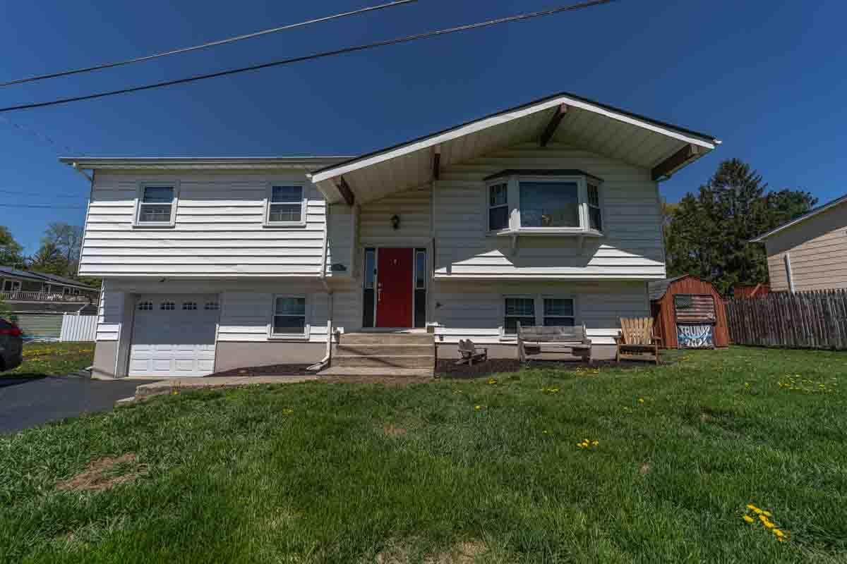 148 Chandler Lane, Montgomery, New York image 2