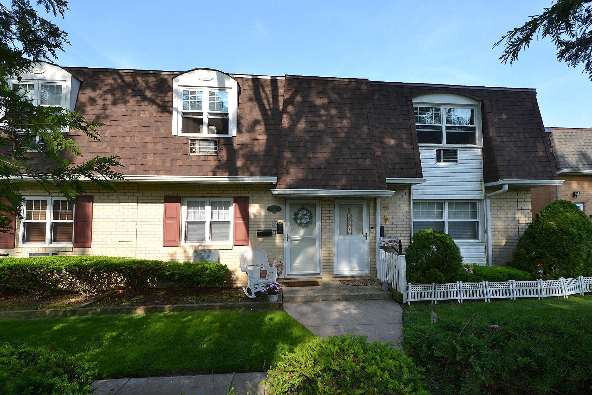 10 Glen Hollow Drive C55