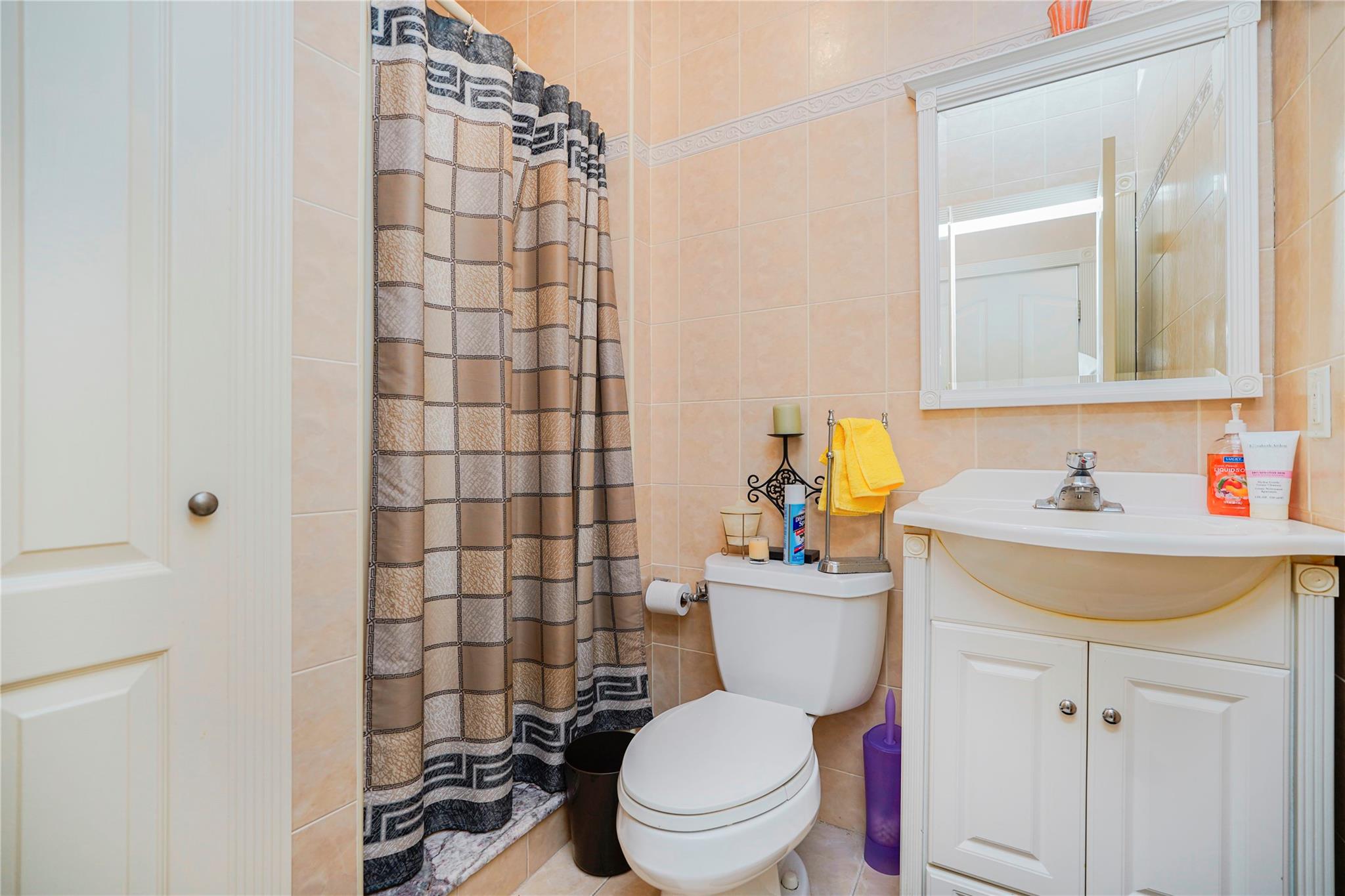 16 Diana Trail, Staten Island, New York image 31