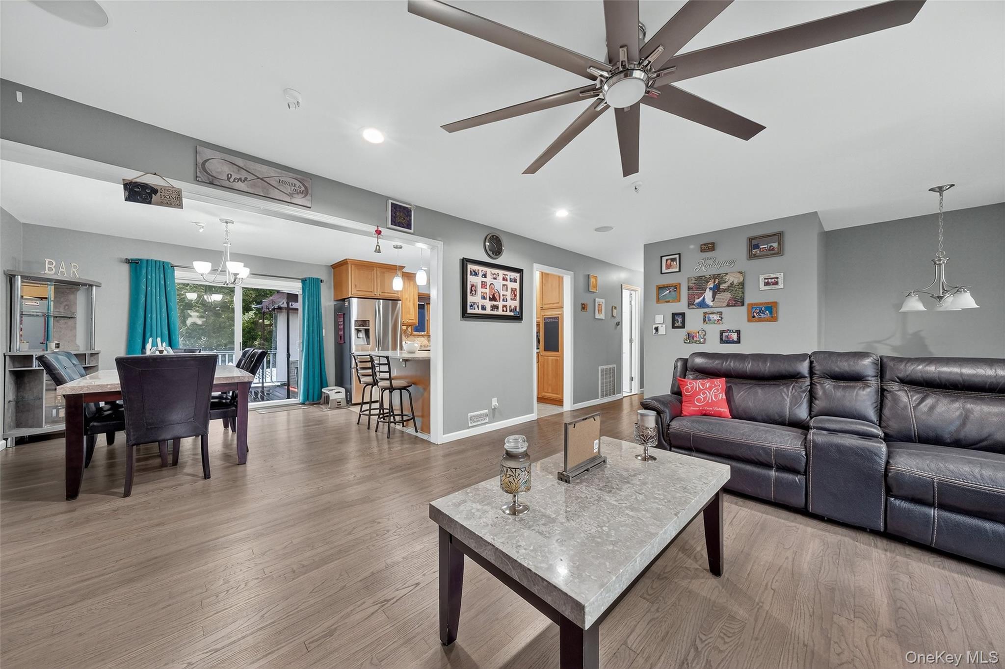 Buchanan, New York 10511, United States, 4 Bedrooms Bedrooms, ,2 BathroomsBathrooms,Residential,Active,222393