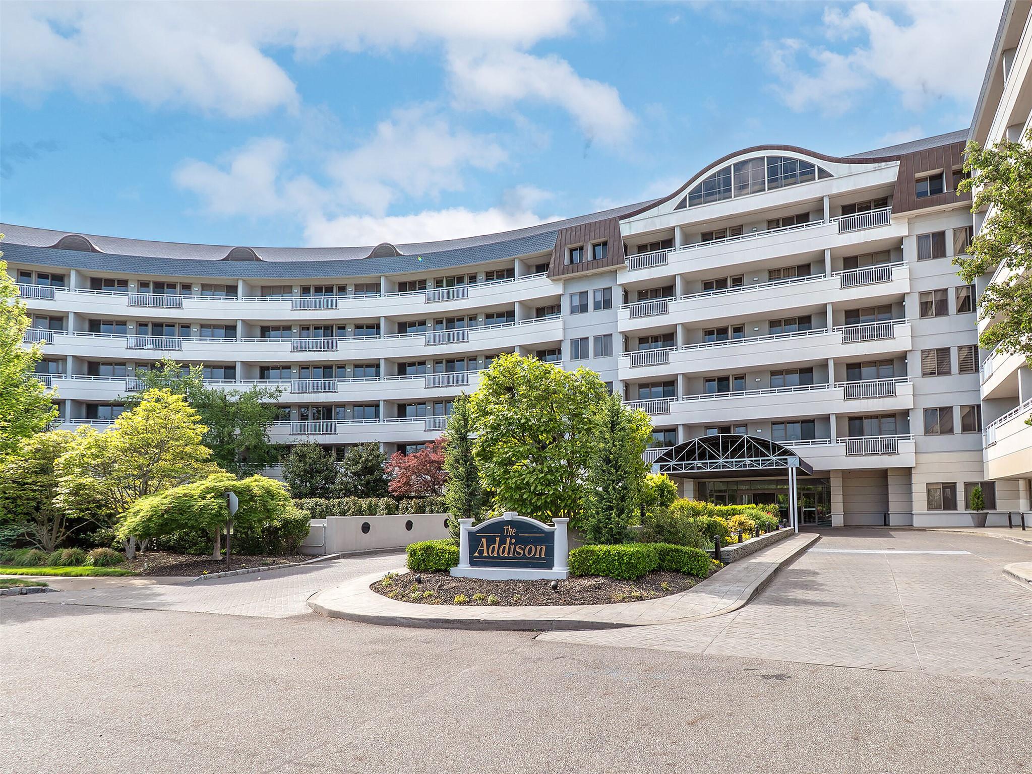 100 Harbor View Drive #515, Port Washington, New York image 1