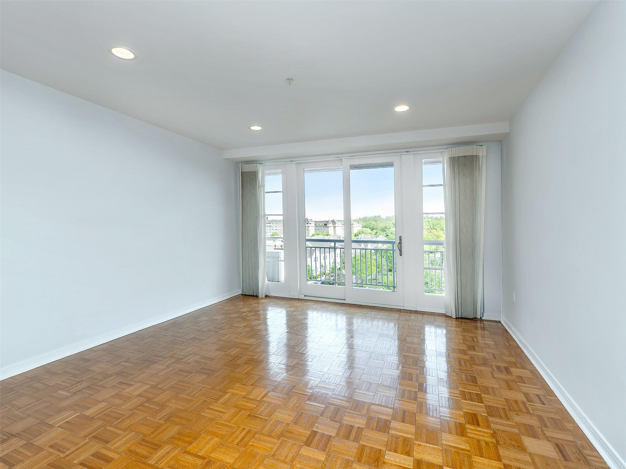 100 Harbor View Drive #515, Port Washington, New York image 9