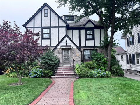 3345 160th Street Flushing NY 11358