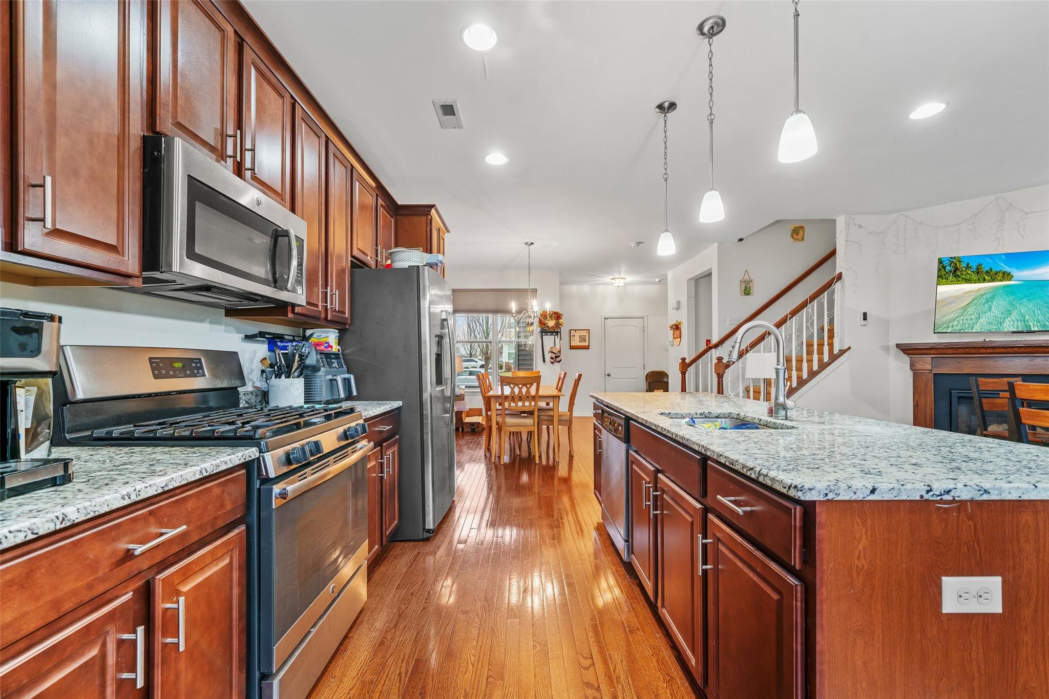 127 Meadow View Drive, Middletown, Florida image 8