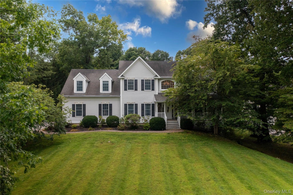 Photo of 53 Traci Lane, Hopewell Junction, NY 12533 (MLS # 1052396)