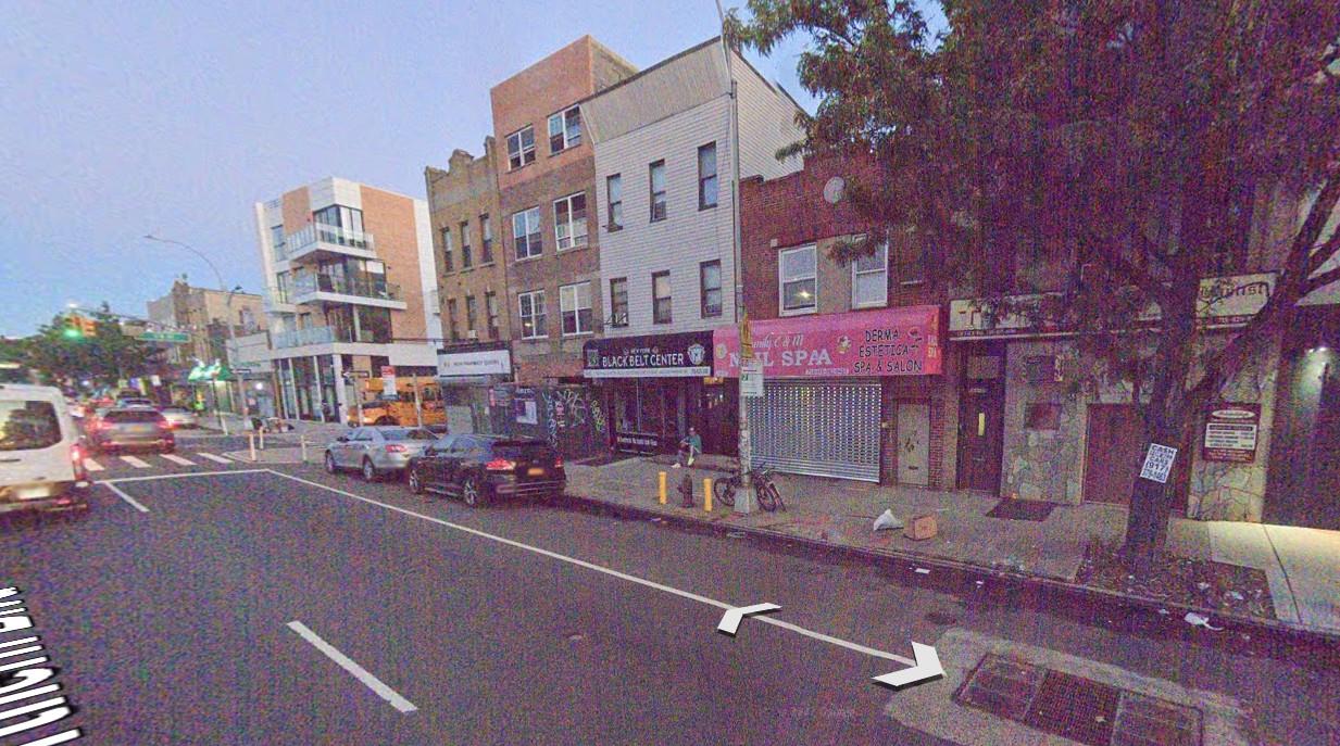 104-03 SW Northern Boulevard, Corona, New York image 15