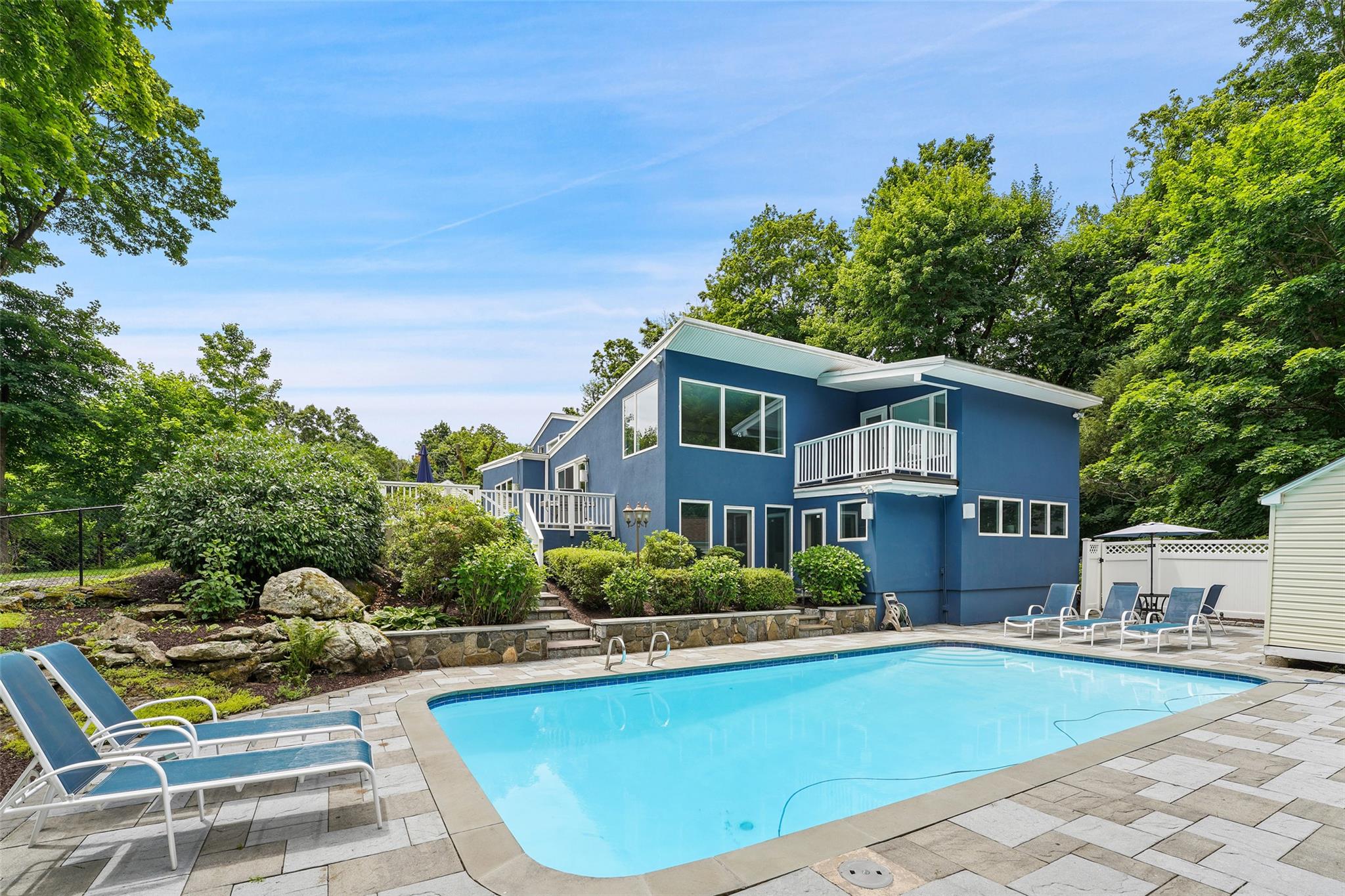 101 Long Hill Road, Briarcliff Manor, New York image 3