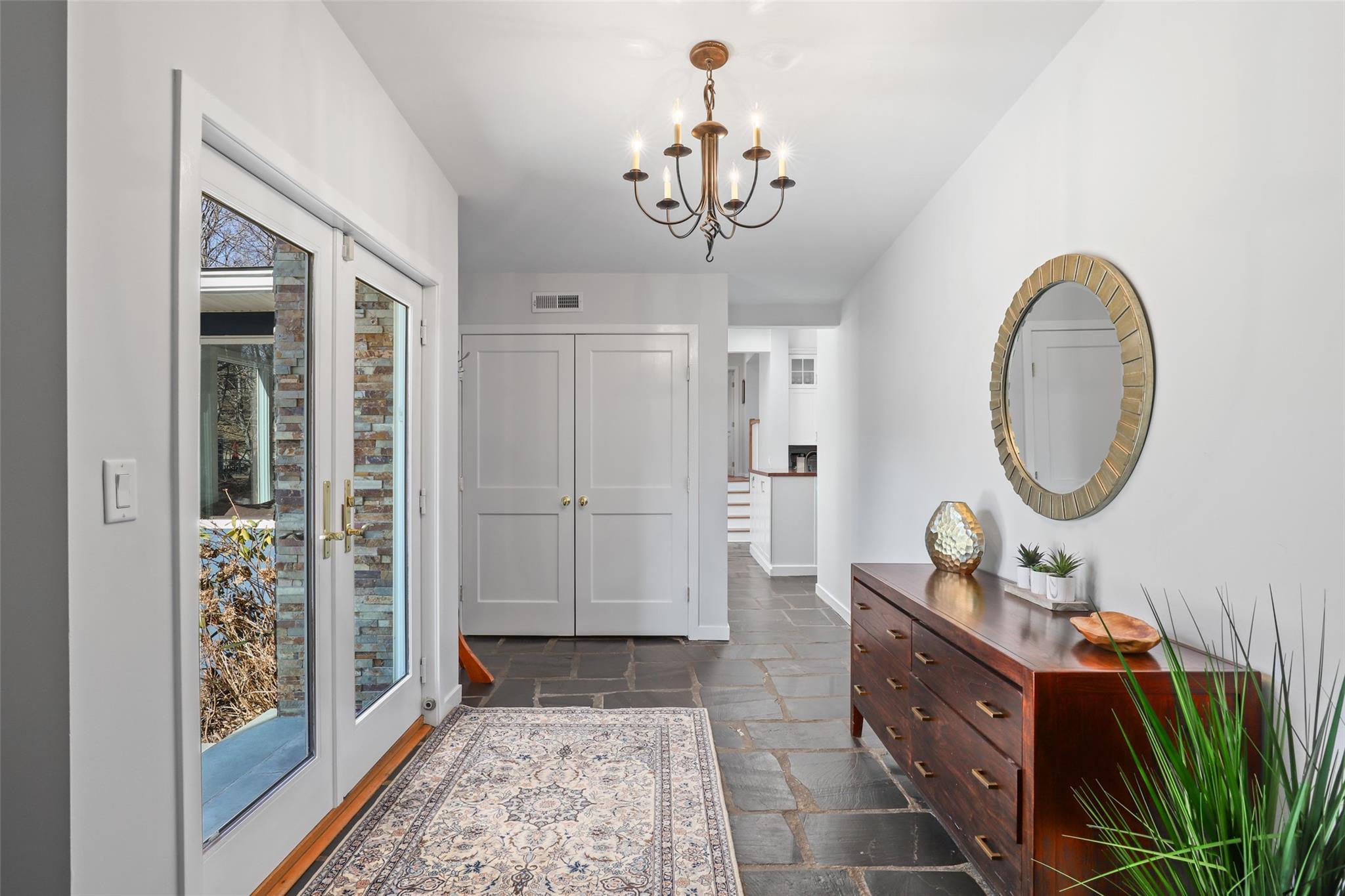 101 Long Hill Road, Briarcliff Manor, New York image 6