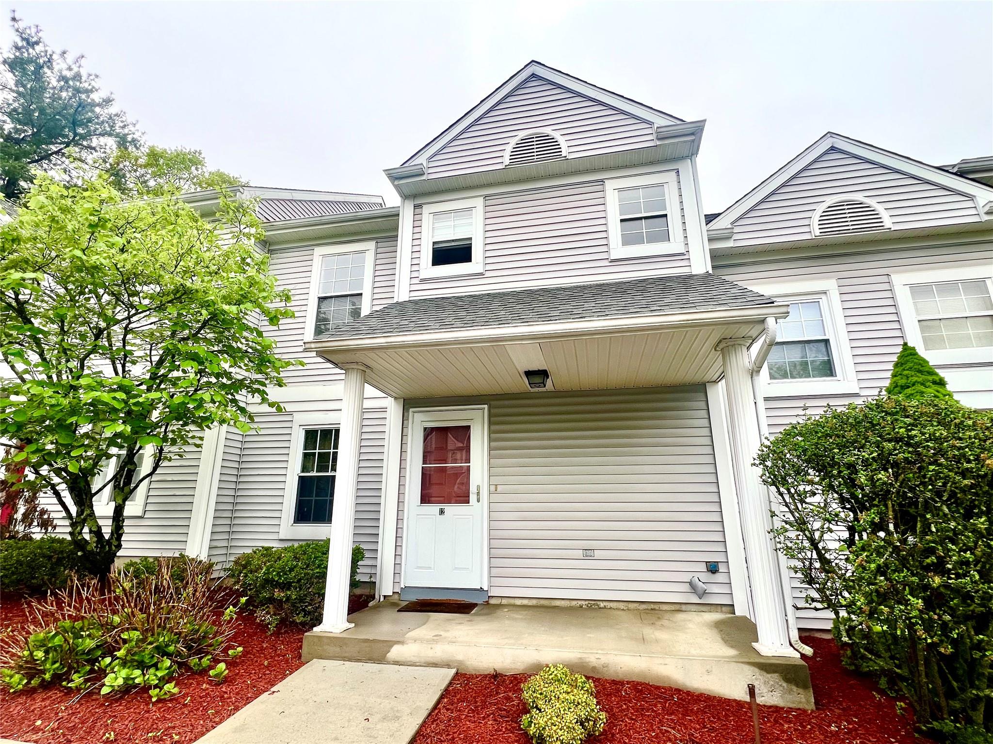 12 Durham Court, Middletown, New York image 1