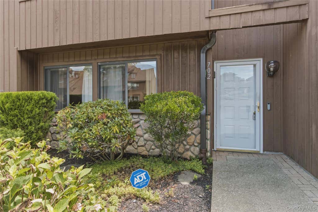 Photo of 702 Scenic Lane, Poughkeepsie, NY 12603 (MLS # 1021925)