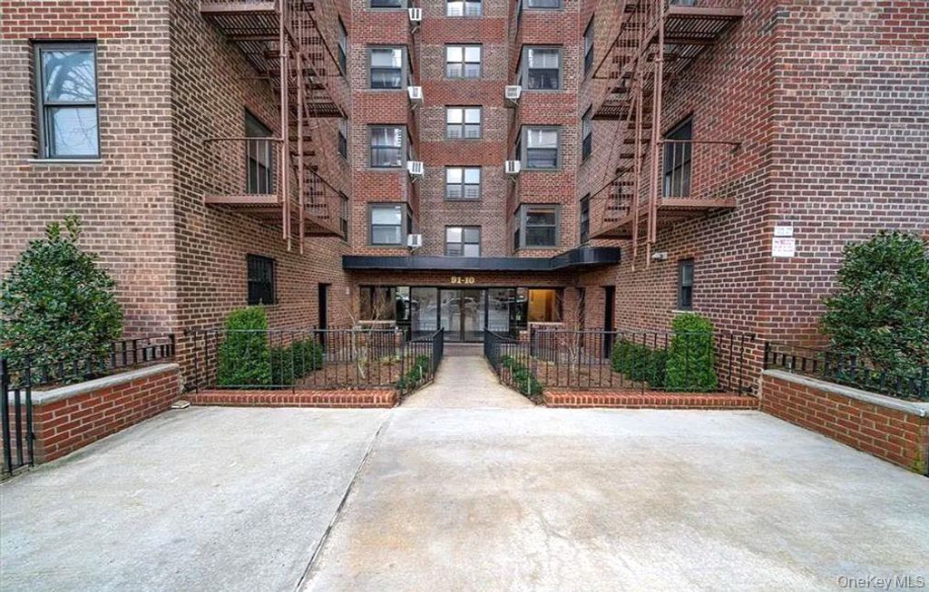 Photo of 91-10 32 Avenue #E102, East Elmhurst, NY 11369 (MLS # 944565)