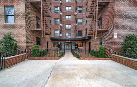 91-10 32 Avenue E102 East Elmhurst NY 11369