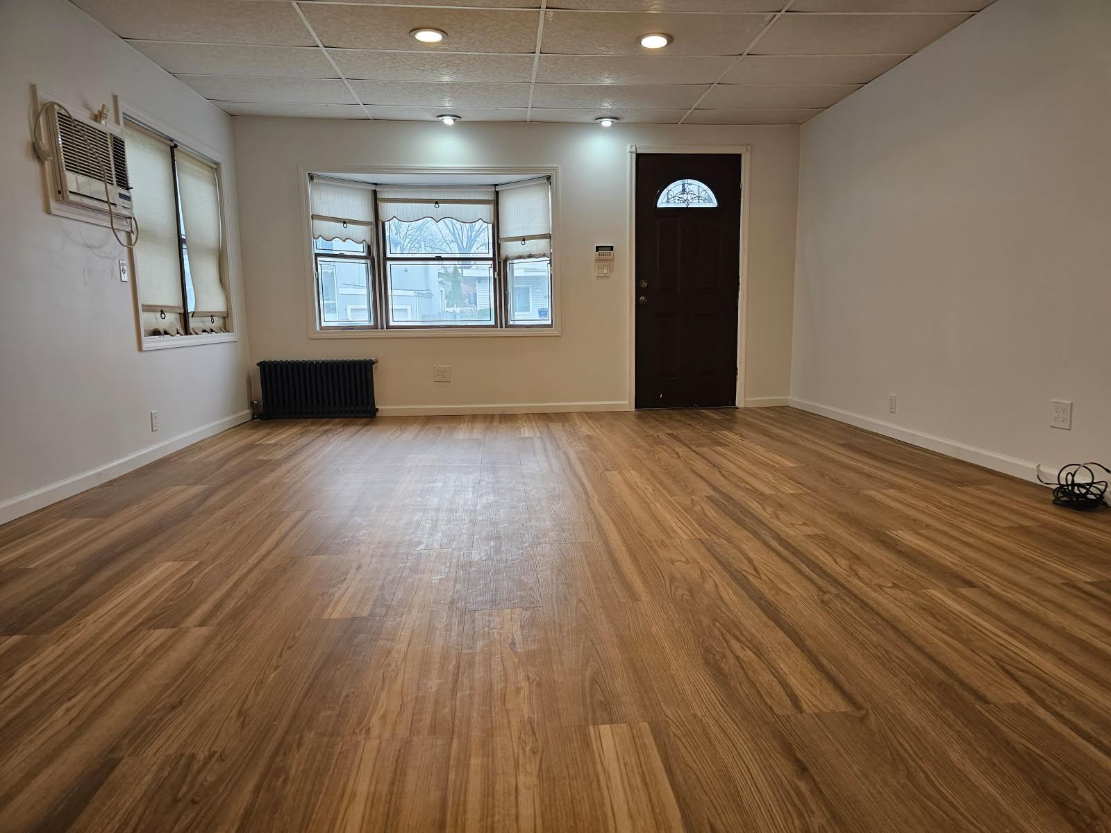 Property for Sale at 169 Street, Briarwood, Queens, NY - Bedrooms: 3 
Bathrooms: 2 
Rooms: 9  - $795,888