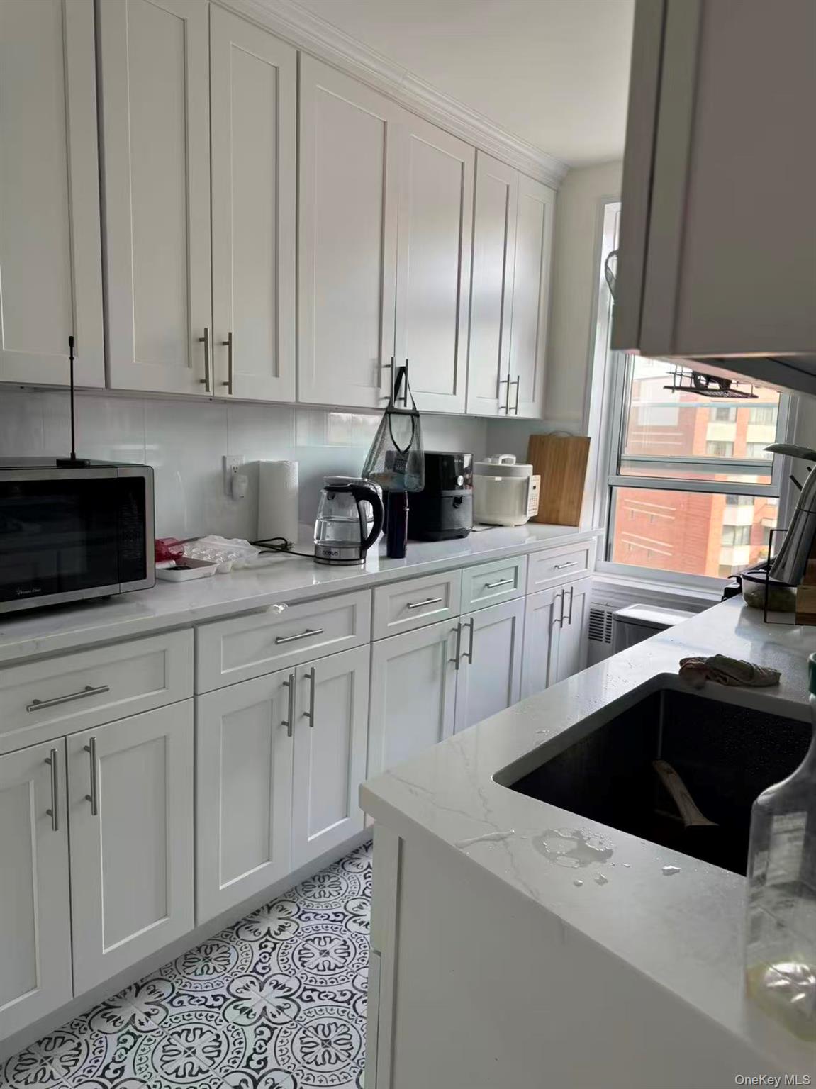 41-25 kissena Boulevard 6HH