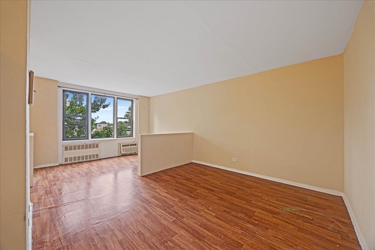 2015 St Paul Avenue #3G, Bronx, New York image 5
