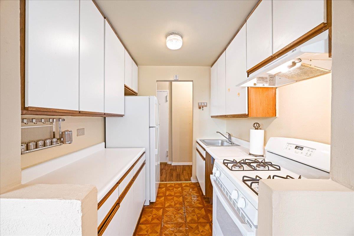 2015 St Paul Avenue #3G, Bronx, New York image 11