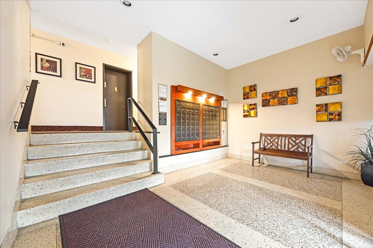 2015 St Paul Avenue #3G, Bronx, New York image 3