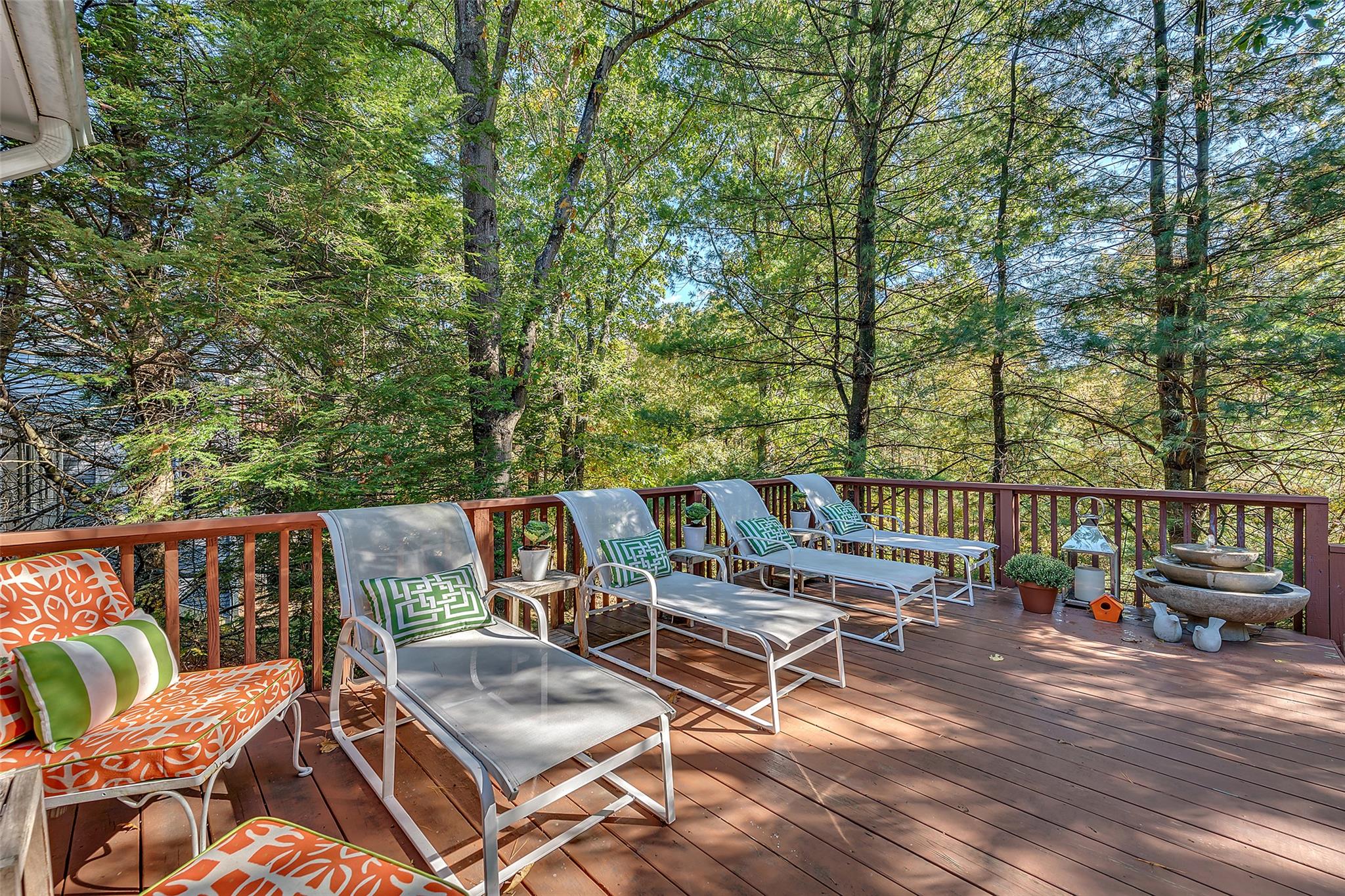 134 Ruxton Road, Mount Kisco, New York image 19